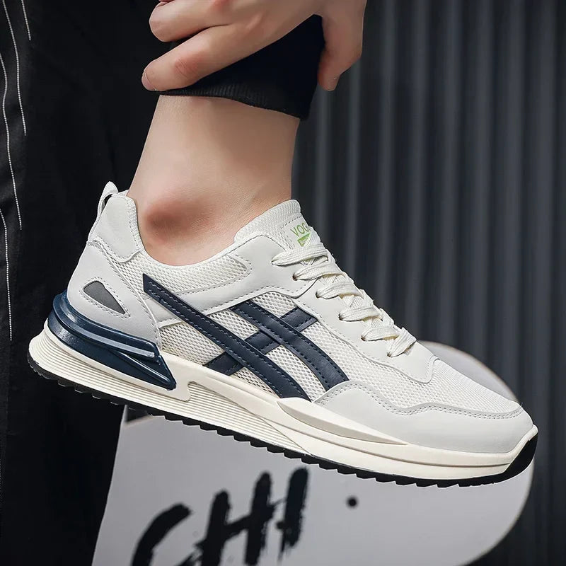 Nomad Trail trainers